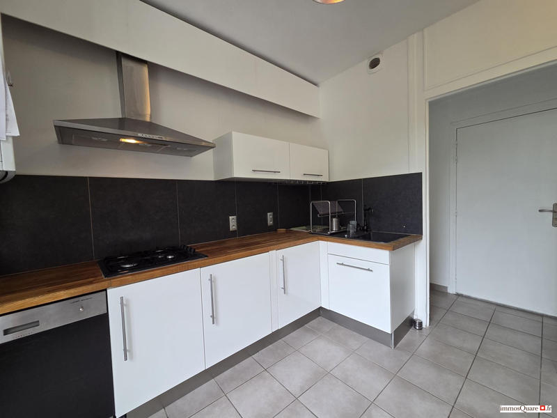 Appartement - 98 m² - 5 pièces