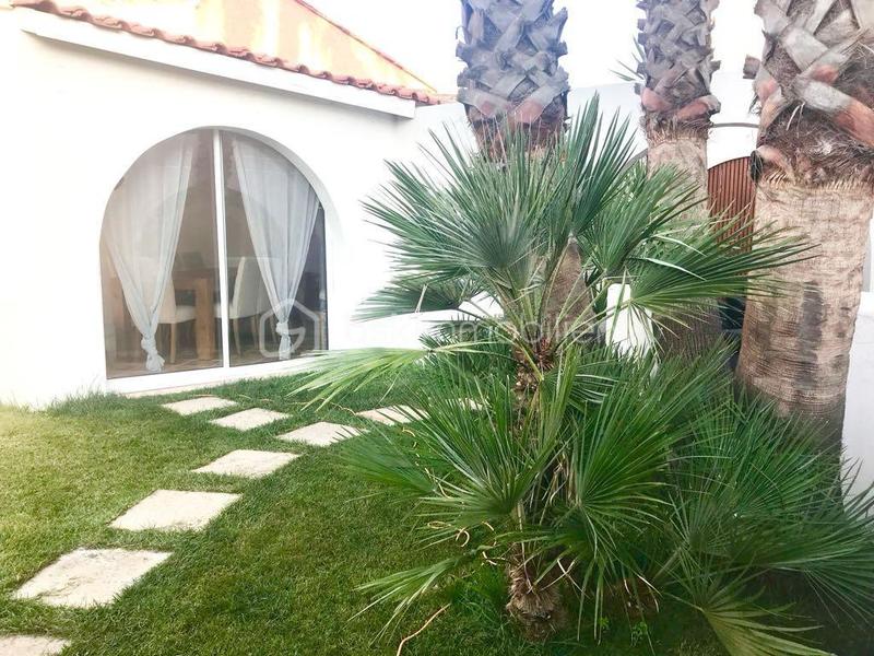 Propriété - 140 m² - 6 pièces