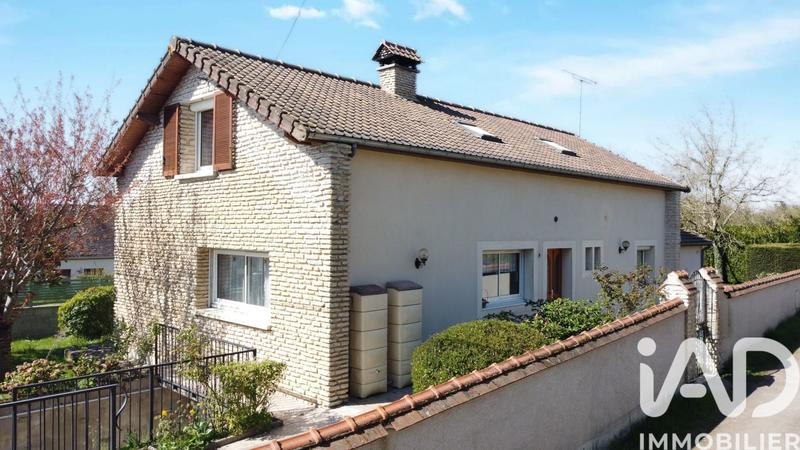 Maison - 155 m² - 6 pièces