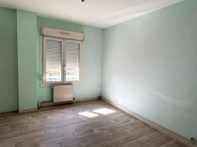 Appartement - 104 m² - 5 pièces