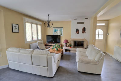 Maison - 155 m² - 6 pièces