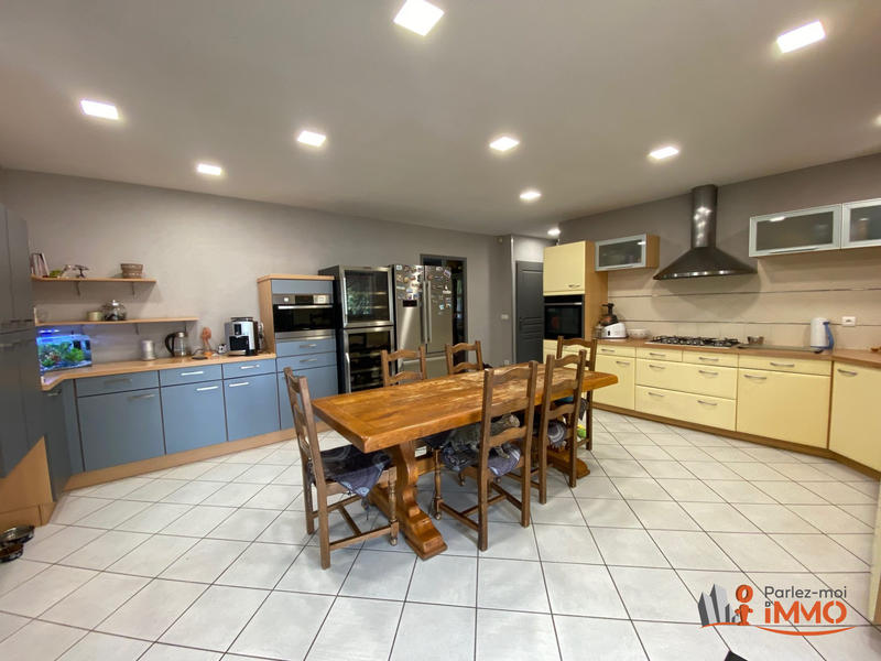 Maison - 150 m² - 6 pièces