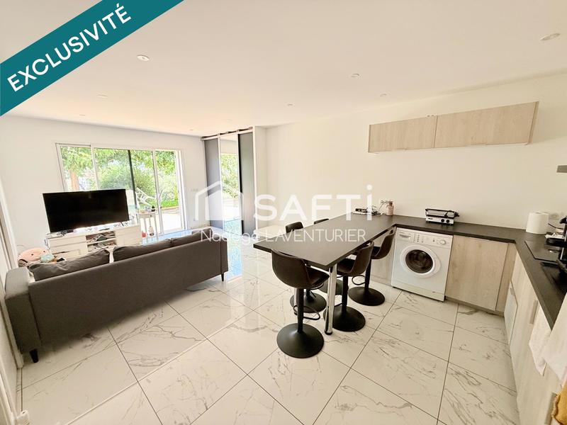 Maison - 238 m² - 9 pièces