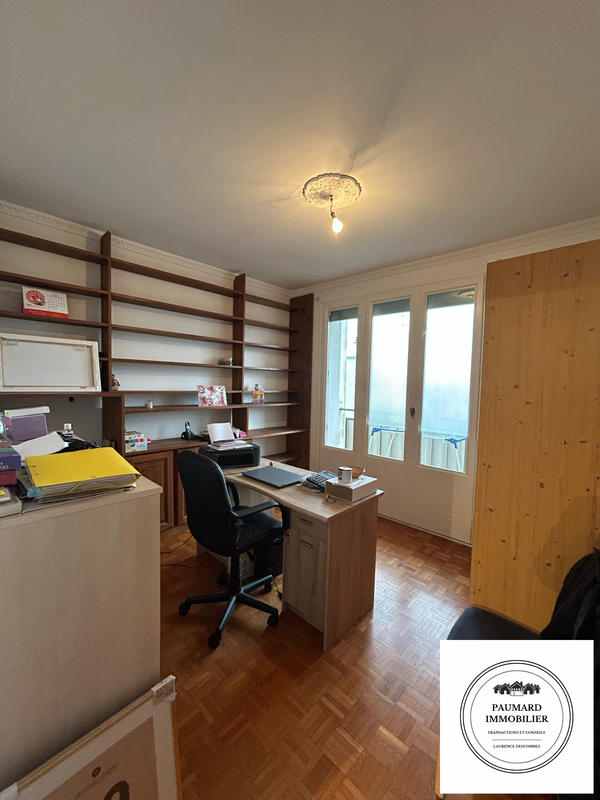 Appartement - 100 m² - 5 pièces