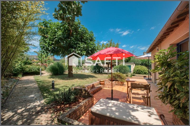 Maison de maîtres - 214 m² - 9 pièces