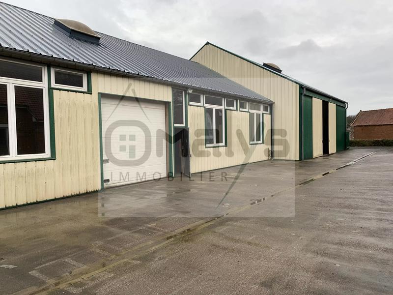 Local commercial - 778 m²