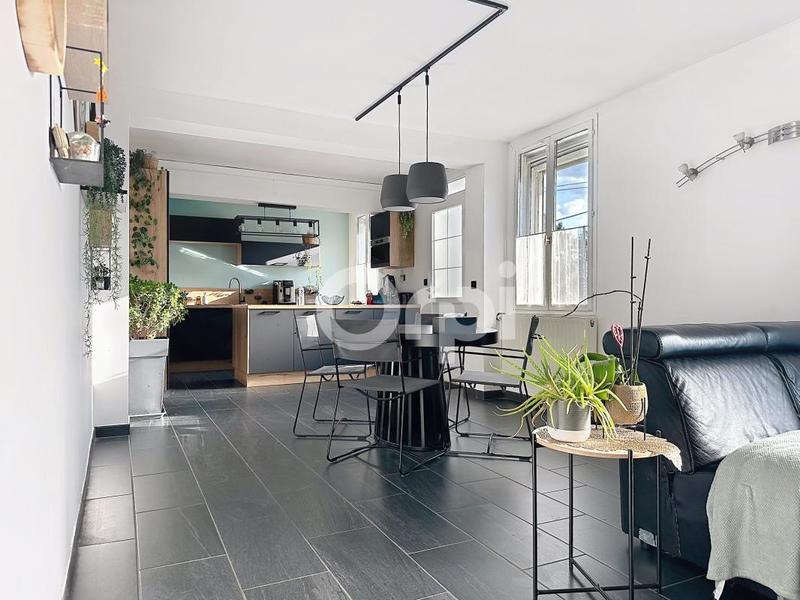 Maison - 138 m² - 6 pièces