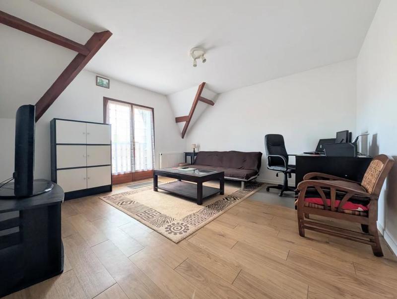 Maison - 140 m² - 7 pièces