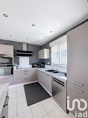 Maison - 145 m² - 7 pièces