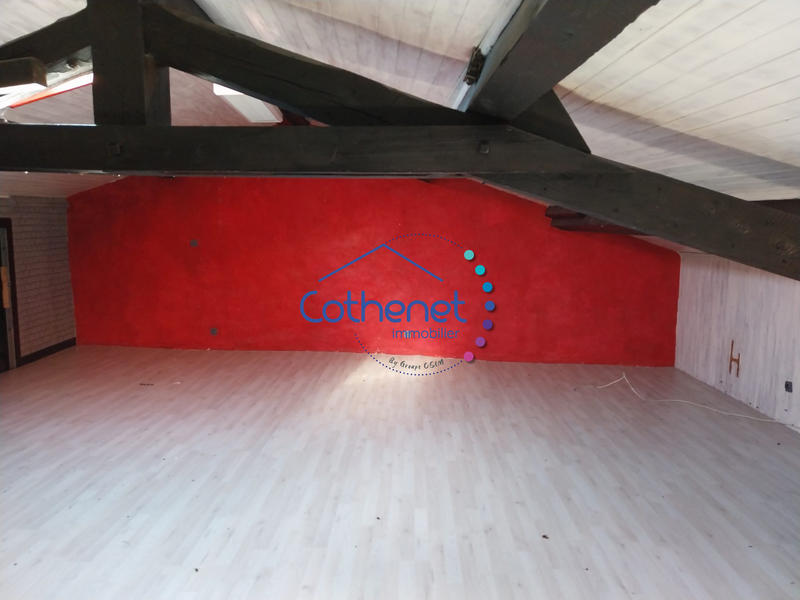 Maison - 200 m² - 8 pièces