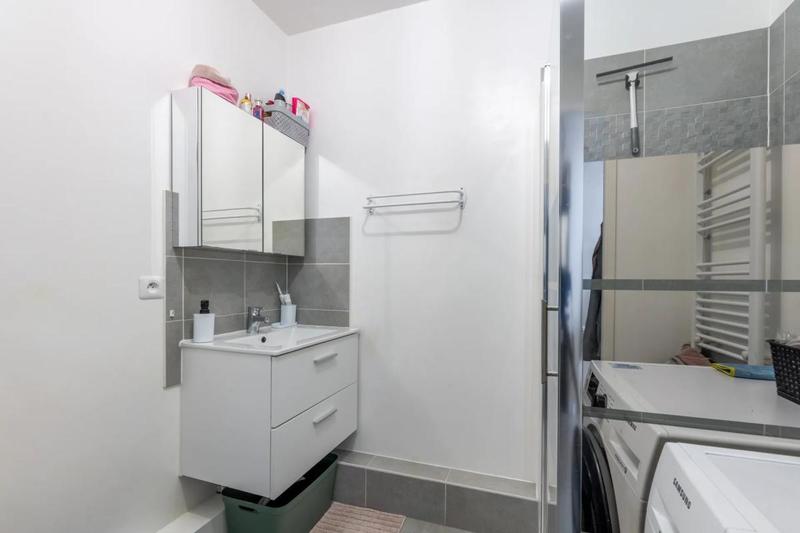 Studio - 35 m² - 2 pièces