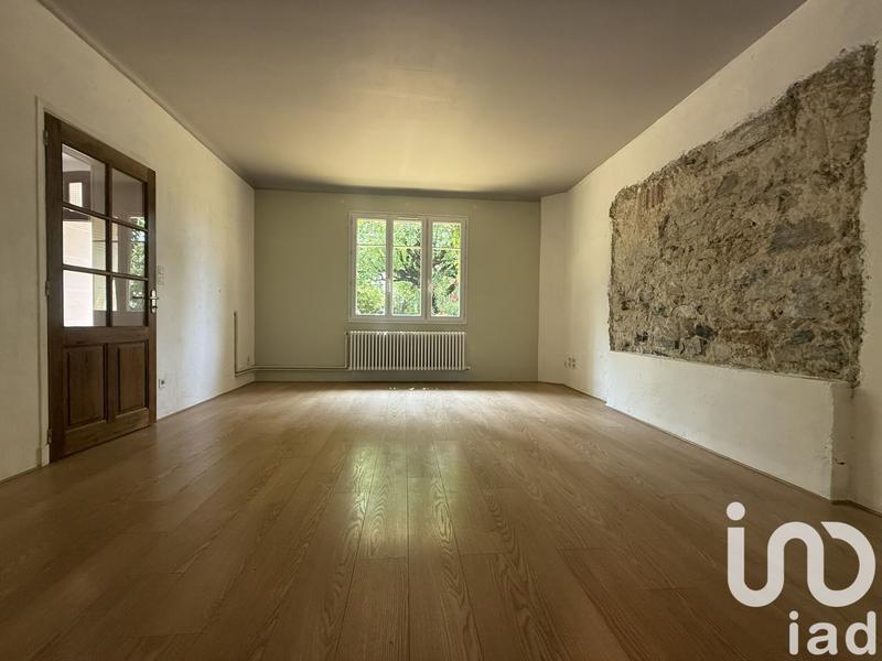 Maison - 250 m² - 8 pièces