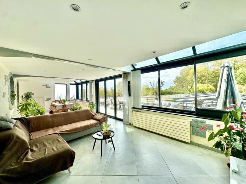 Maison - 140 m² - 3 pièces