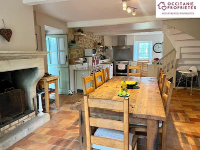 Corps de ferme - 412 m² - 10 pièces