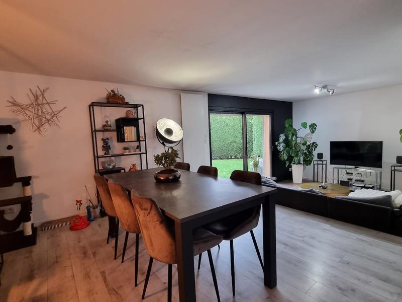 Maison de ville - 68 m² - 3 pièces