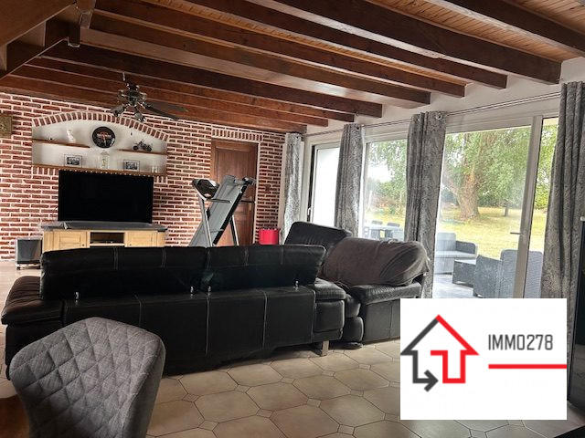 Maison - 215 m² - 7 pièces