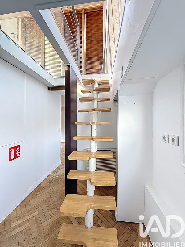 Appartement - 221 m² - 7 pièces