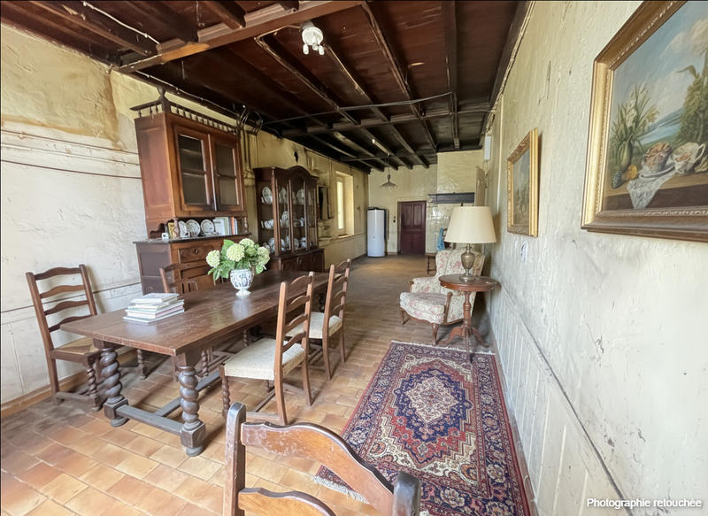 Maison - 203 m² - 9 pièces