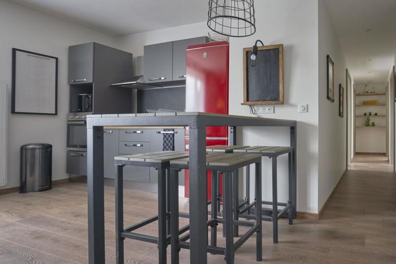 Appartement - 83 m² - 5 pièces