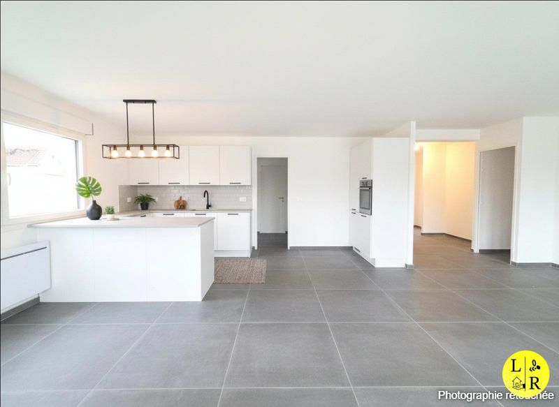 Maison - 143 m² - 5 pièces