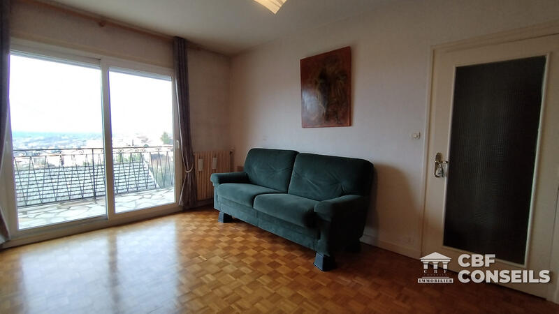 Maison traditionnelle - 86 m² - 4 pièces