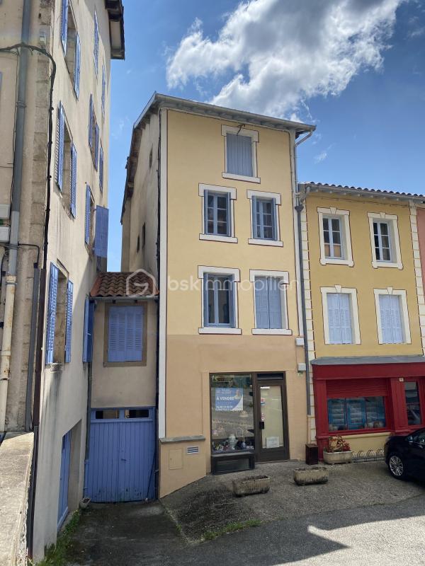 Maison - 101 m² - 4 pièces