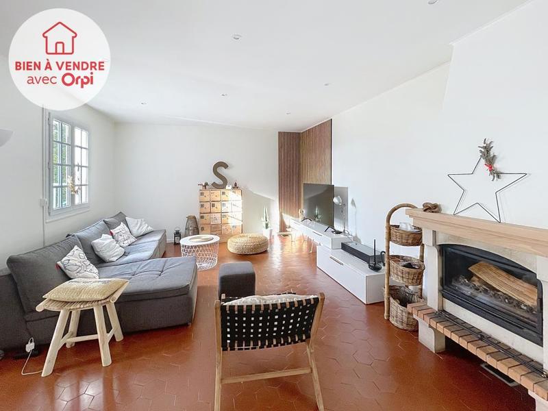 Maison - 197 m² - 8 pièces