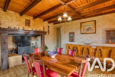 Maison - 80 m² - 4 pièces