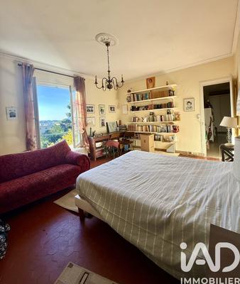 Maison - 190 m² - 5 pièces