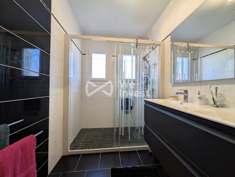 Maison - 138 m² - 6 pièces