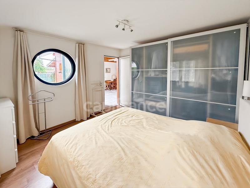 Maison - 194 m² - 7 pièces