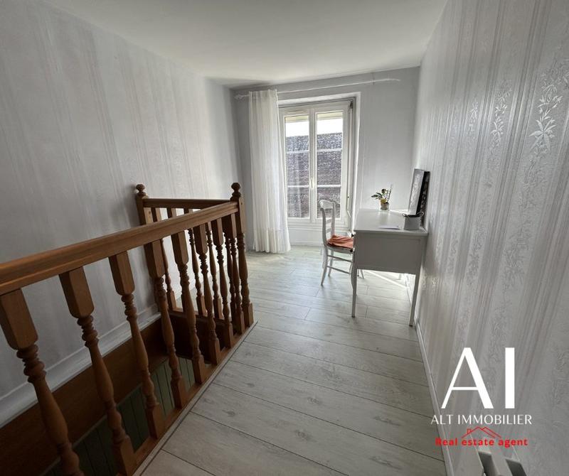 Maison ancienne - 97 m² - 4 pièces