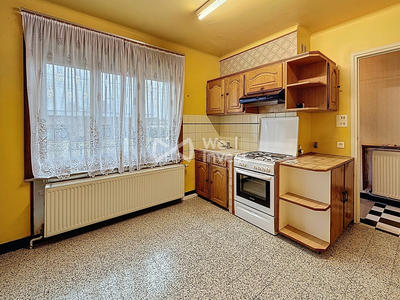 Maison - 90 m² - 6 pièces