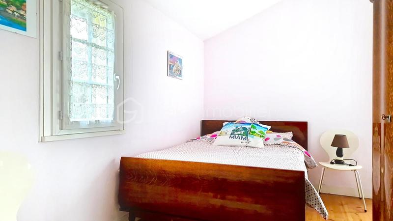 Maison traditionnelle - 90 m² - 5 pièces