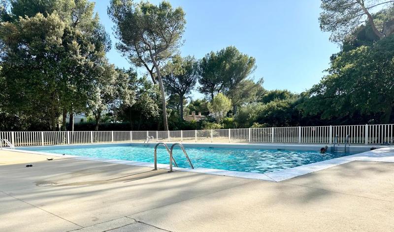 Maison - 255 m² - 11 pièces