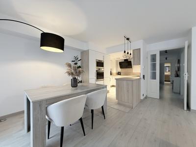 Appartement - 88 m² - 4 pièces