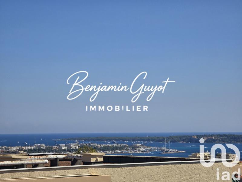 Appartement - 99 m² - 3 pièces