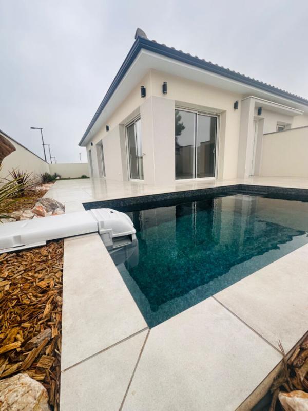 Maison - 92 m² - 4 pièces