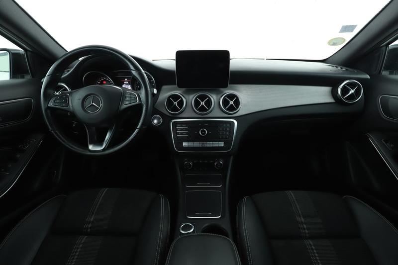 Mercedes Gla 200 d 7g-Dct 136 ch