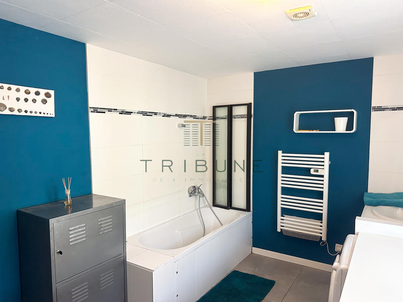 Maison - 110 m² - 5 pièces