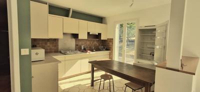 Maison - 141 m² - 6 pièces