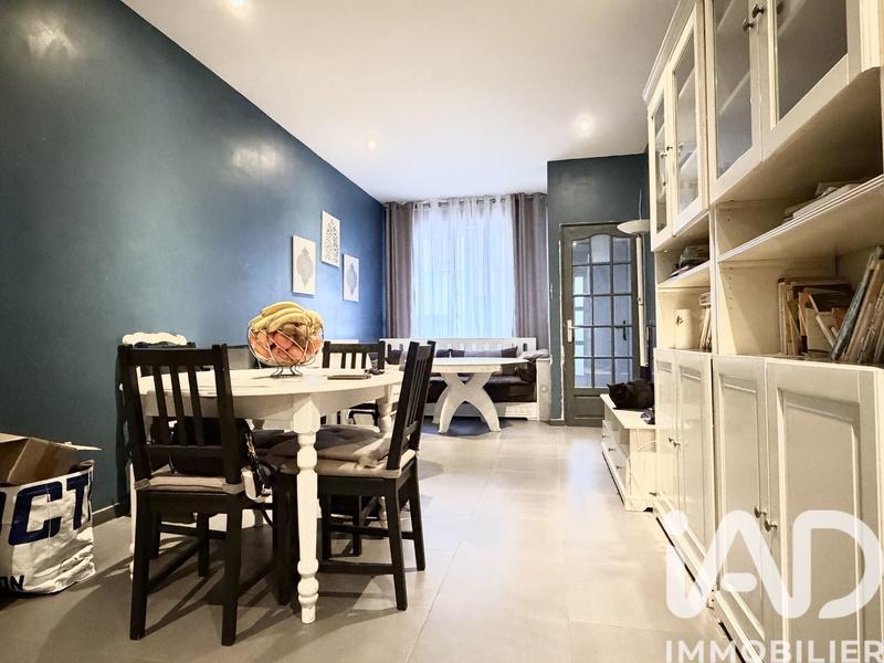 Maison - 88 m² - 5 pièces