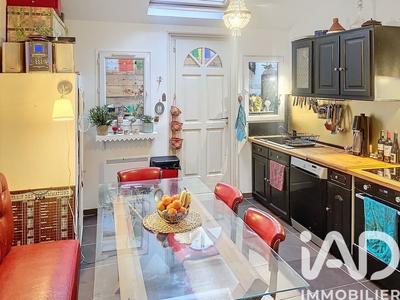 Maison - 101 m² - 5 pièces