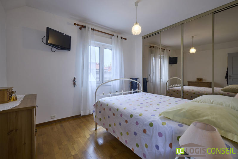 Maison - 88 m² - 5 pièces