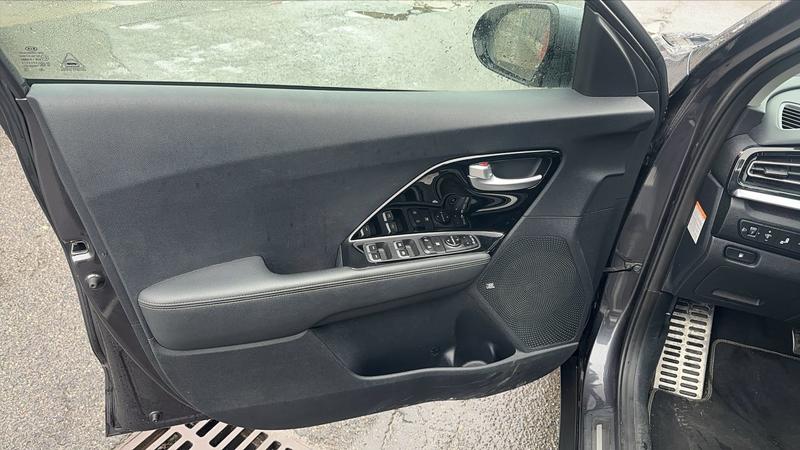 Kia Niro 1.6 Gdi 141 Hybrid Dct6 Premium