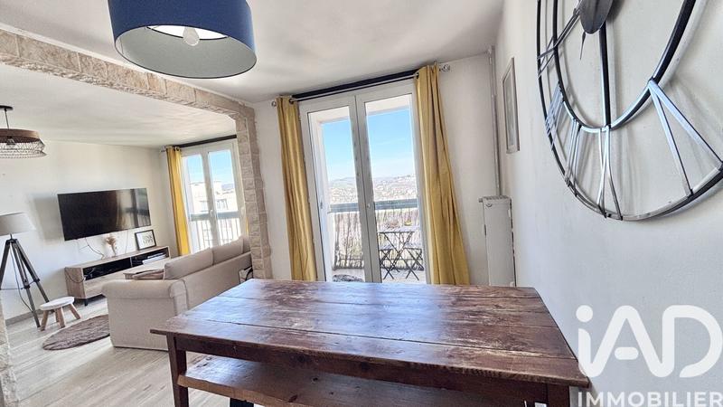Appartement - 92 m² - 5 pièces