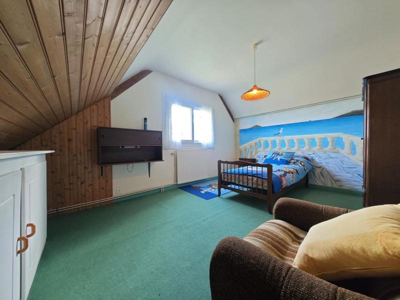 Maison - 205 m² - 8 pièces