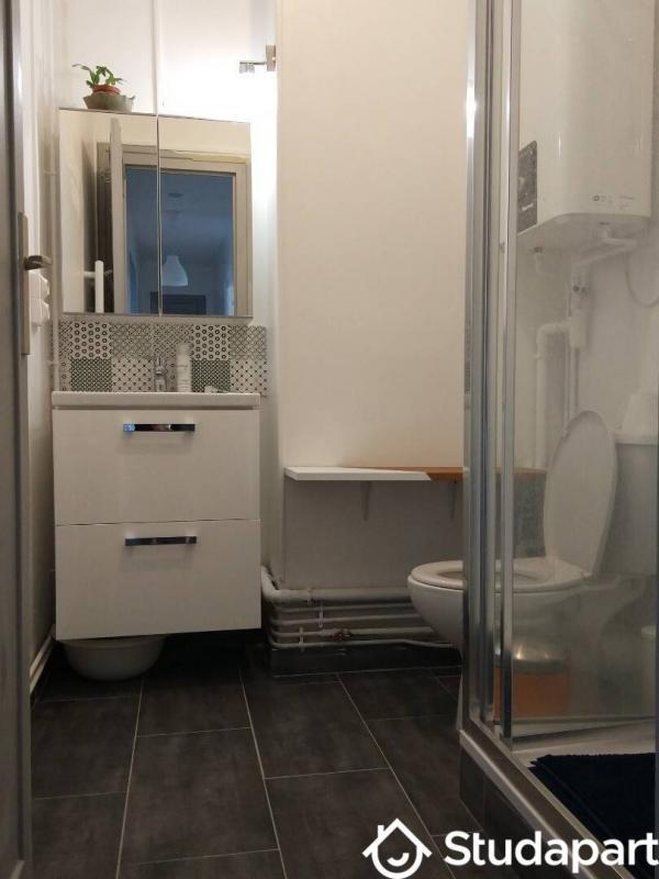 Chambre - 12 m² - 1 pièce