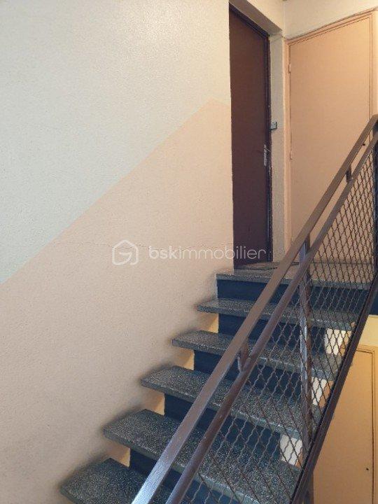 Appartement - 65 m² - 4 pièces