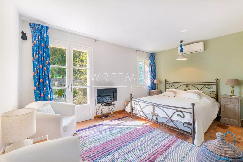 Villa - 280 m² - 7 pièces